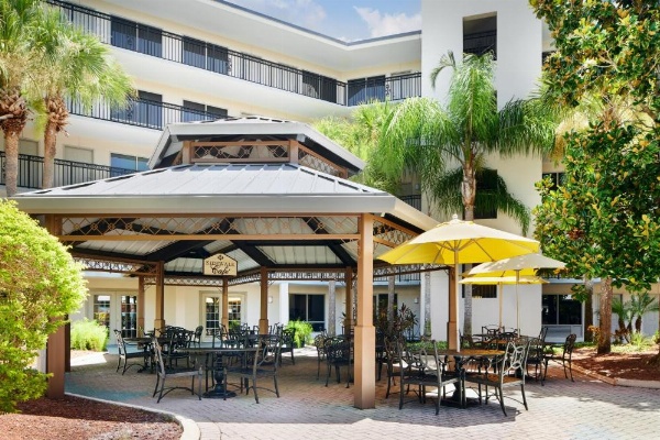 Staybridge Suites - Orlando Royale Parc Suites image 13