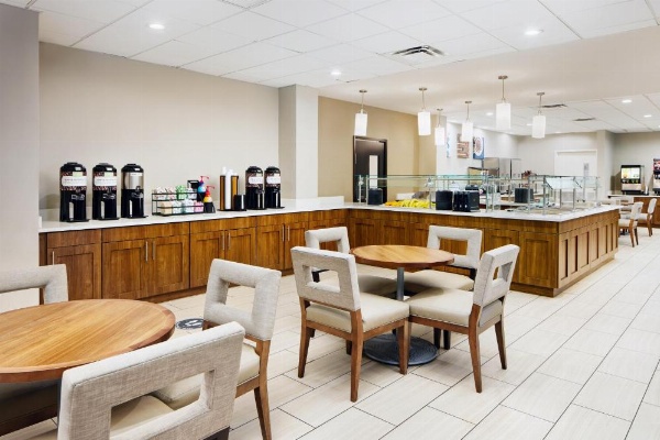 Staybridge Suites - Orlando Royale Parc Suites image 8